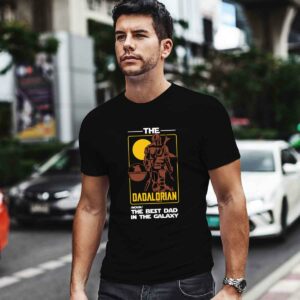 The DADALORIAN noun the best Dad in the Galaxy 0 T Shirt